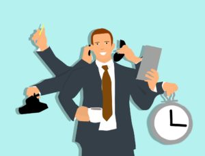 meaning of multitasking in English