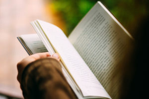 reading English books