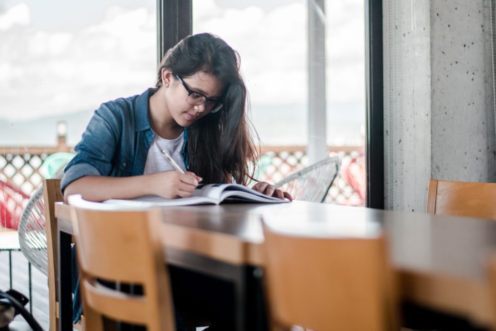 focus and motivation to learn English successfully